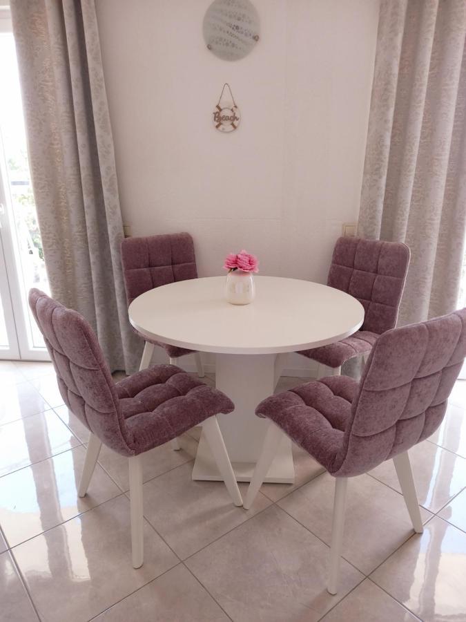 Mimi Apartament Makarska